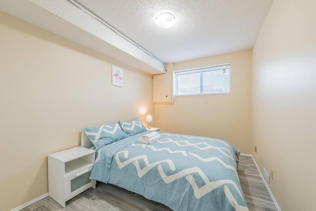 Mt Pleasant Nw 2 Bedrooms 500 YYC Exterior photo