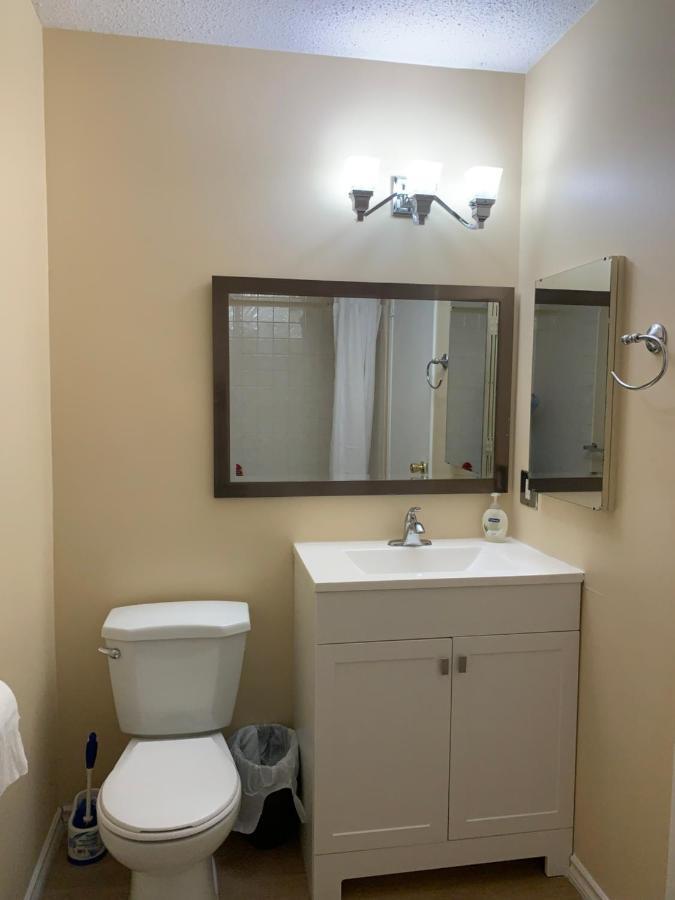 Mt Pleasant Nw 2 Bedrooms 500 YYC Exterior photo